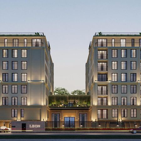 Leon Lasalle Hotel And Residences Bangkok Bagian luar foto