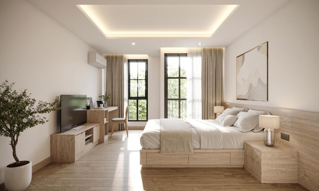 Leon Lasalle Hotel And Residences Bangkok Bagian luar foto